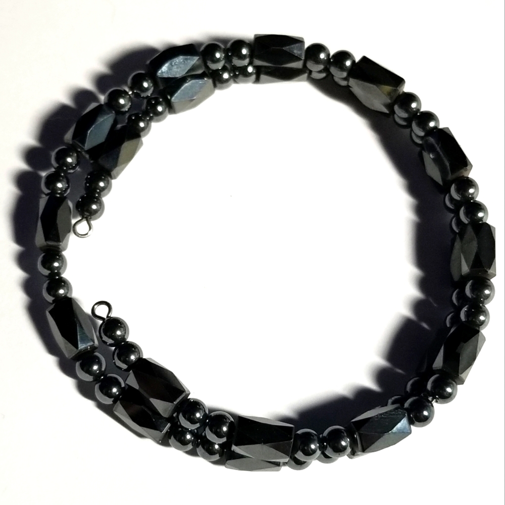 Magnetic Hematite bead bracelet memory wire black stone